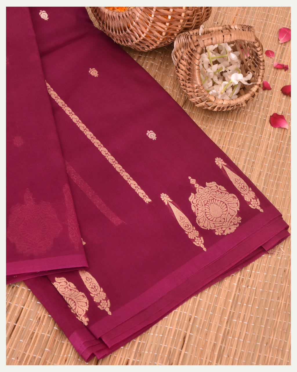 Onion Pink Pure Banarasi Handloom Kora Silk Saree