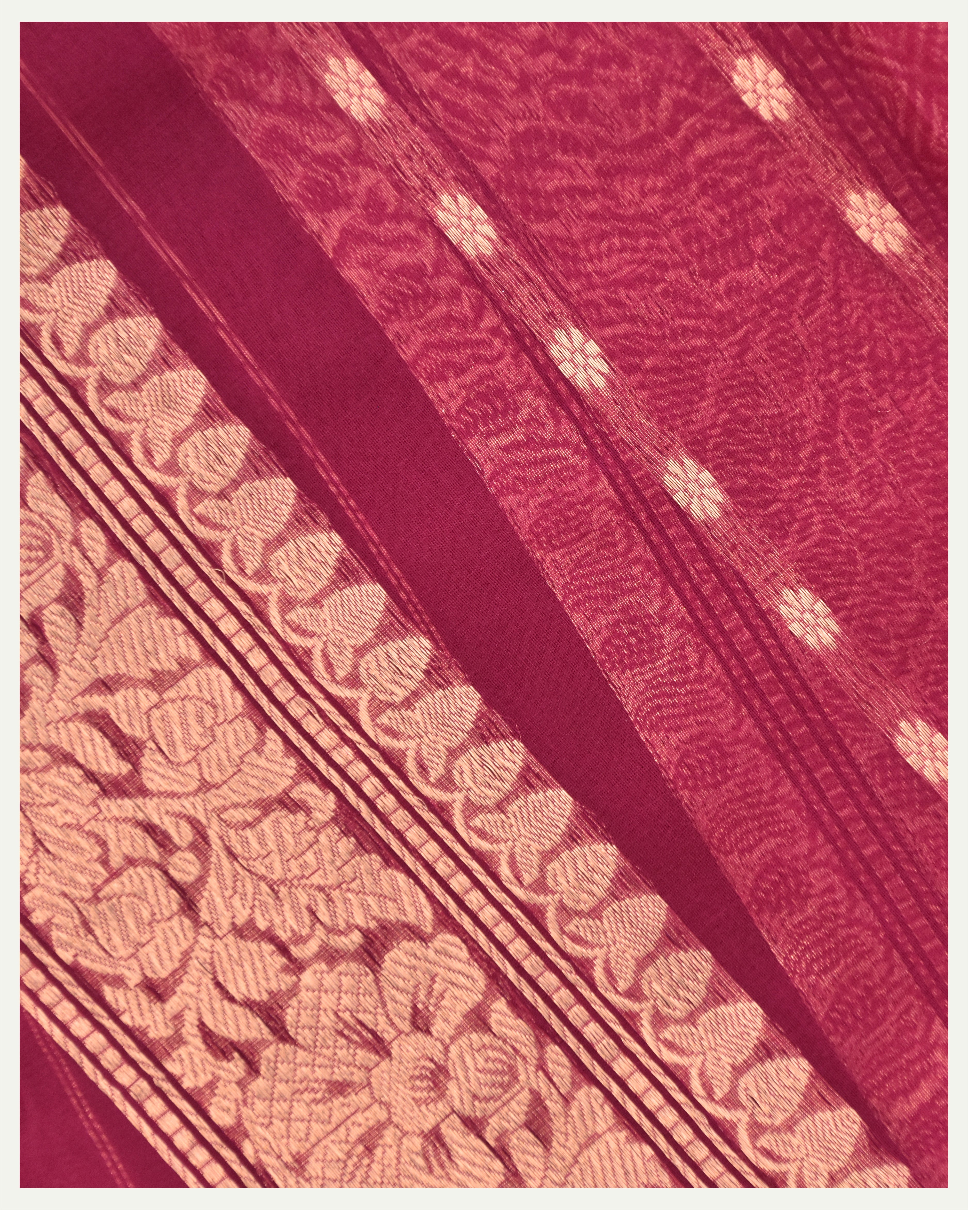 Onion Pink Pure Banarasi Handloom Kora Silk Saree