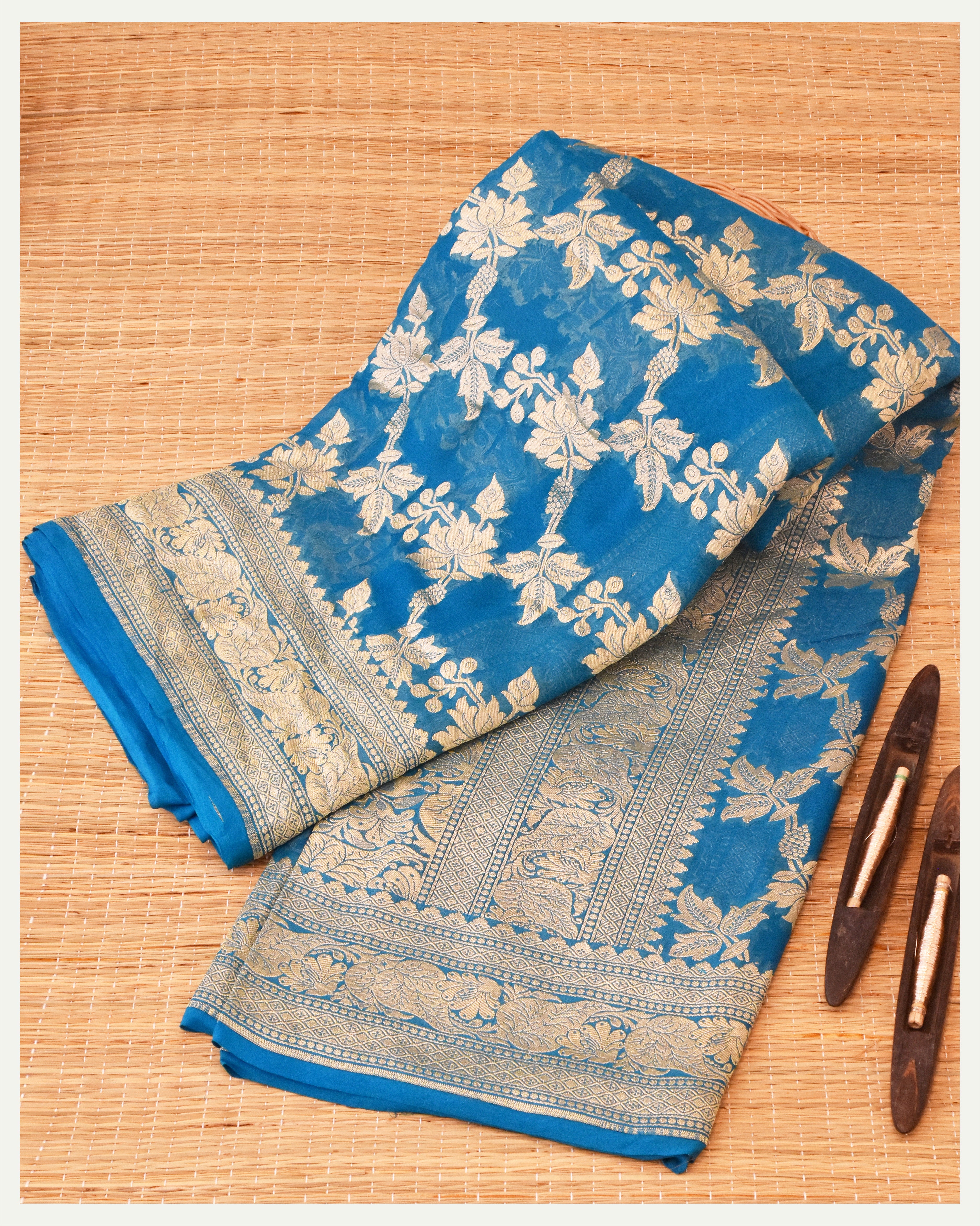 Khaddi Georgette Handloom Banarasi Saree