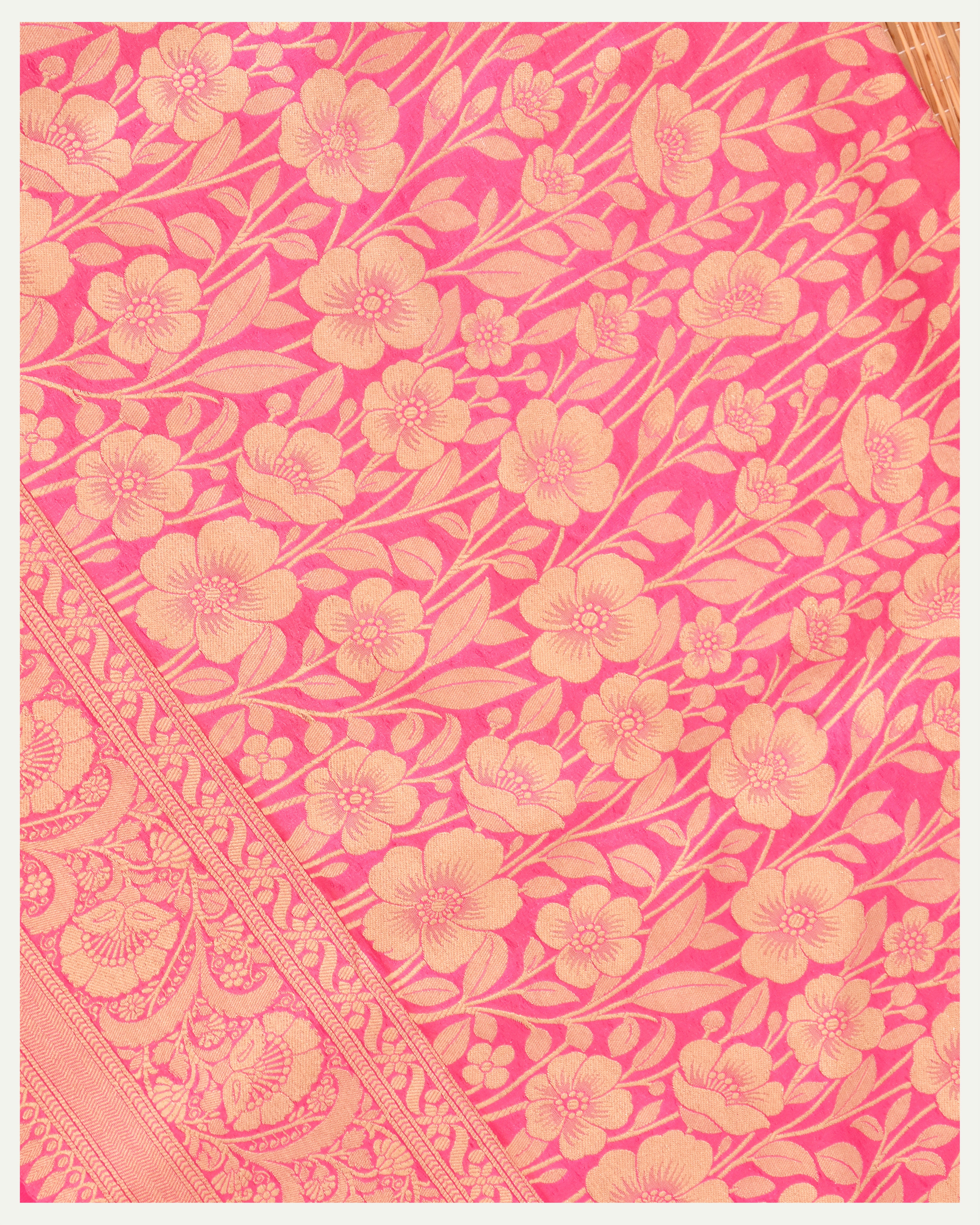 Off-White Jaal Khaddi Georgette Handloom Banarasi Saree